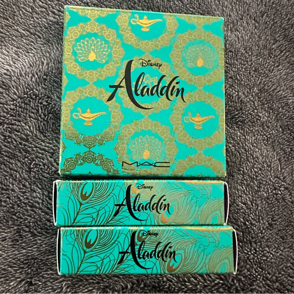 MAC Aladdin 3 piece set